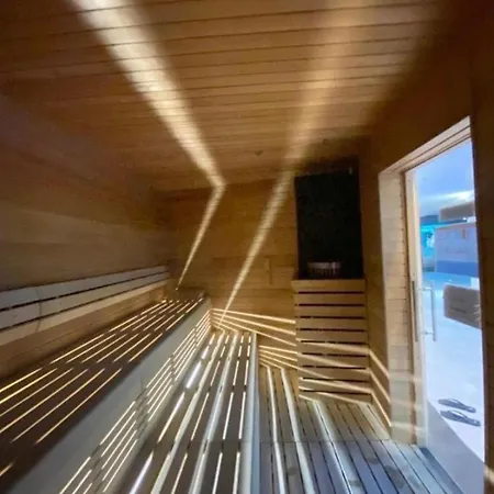 Hanza Tower Gold-24 Exclusive Jacussi & Sauna & Pool * Szczecin
